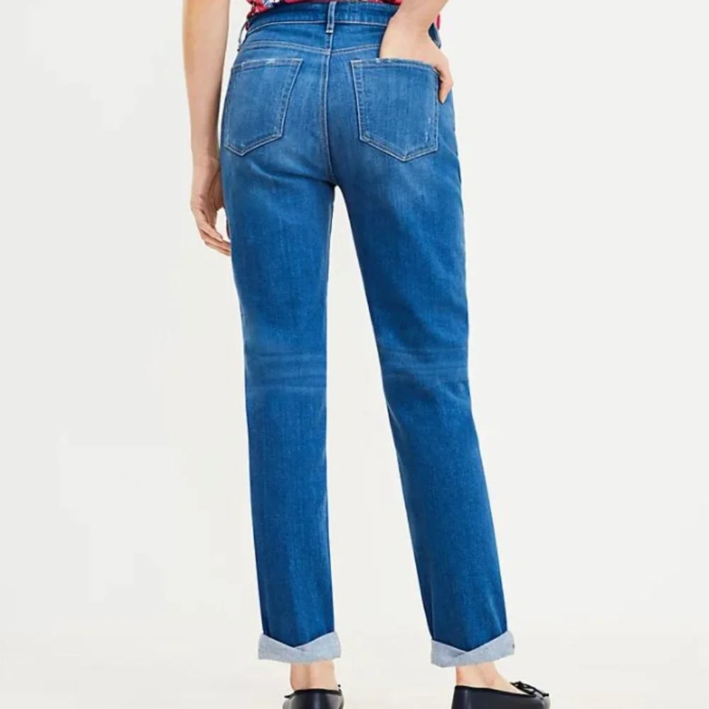 NWT LOFT Girlfriend Mid Rise Jeans in Original Mid Indigo Wash Regular Fit - 30 - Picture 14 of 14